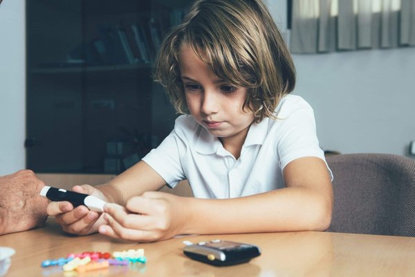 Quali sono le best practice per il lancio di un servizio di consegna cibo a domicilio?