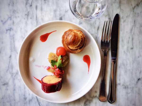 Come realizzare un'isola da cucina fai-da-te che sia funzionale e estetica?